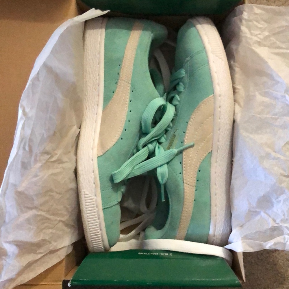 Puma Classic Suede size 8